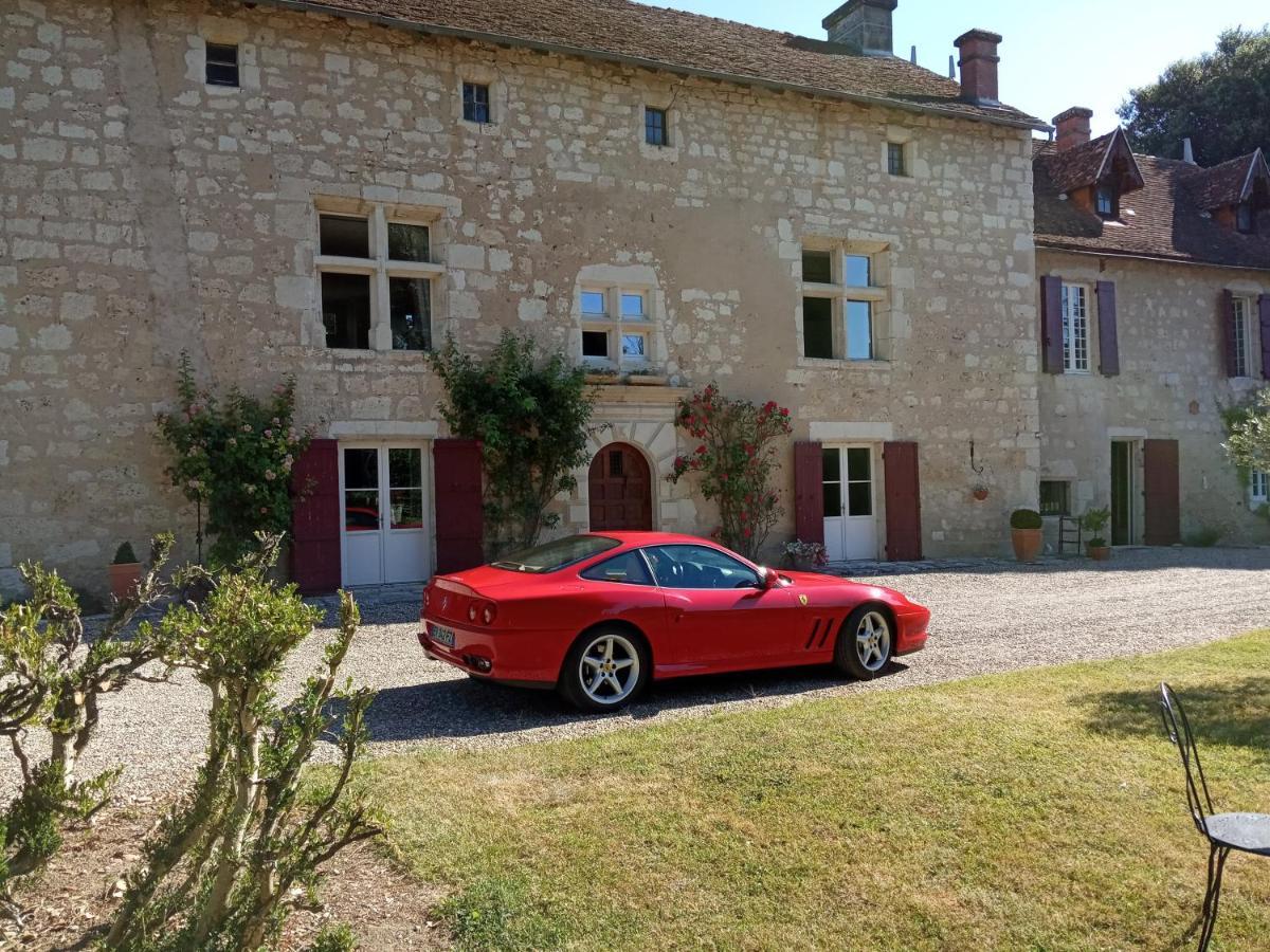مبيت وإفطار Saint-Jean-de-Thurac Domaine Du Noble المظهر الخارجي الصورة